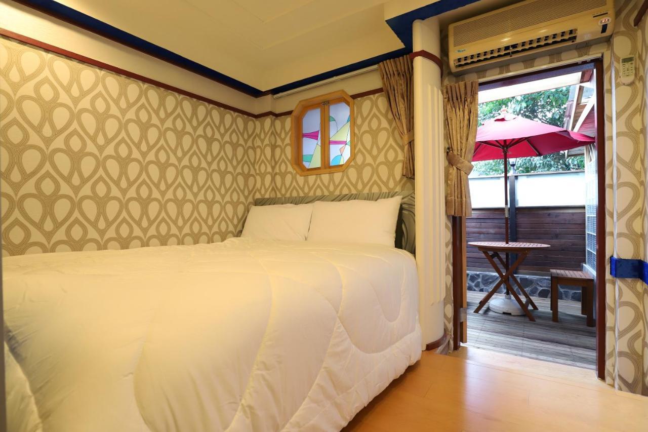 Phoenix Pavilion Hot Spring Hotel Taipei Bagian luar foto