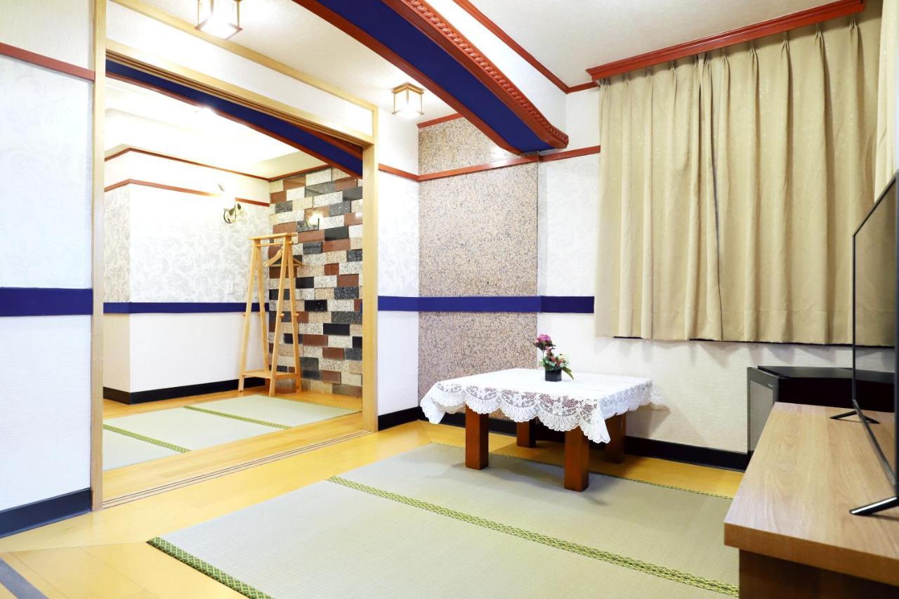 Phoenix Pavilion Hot Spring Hotel Taipei Bagian luar foto
