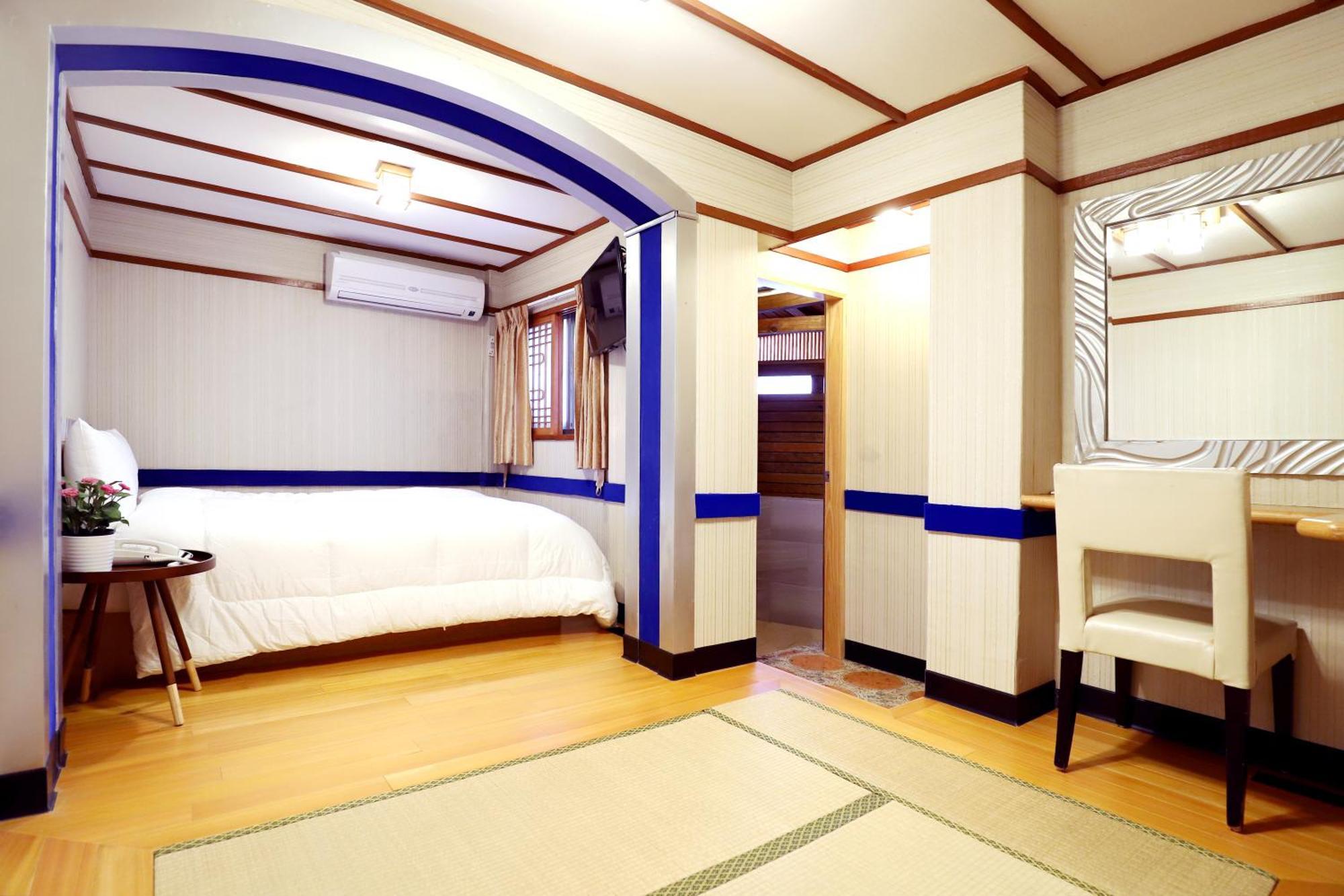 Phoenix Pavilion Hot Spring Hotel Taipei Bagian luar foto