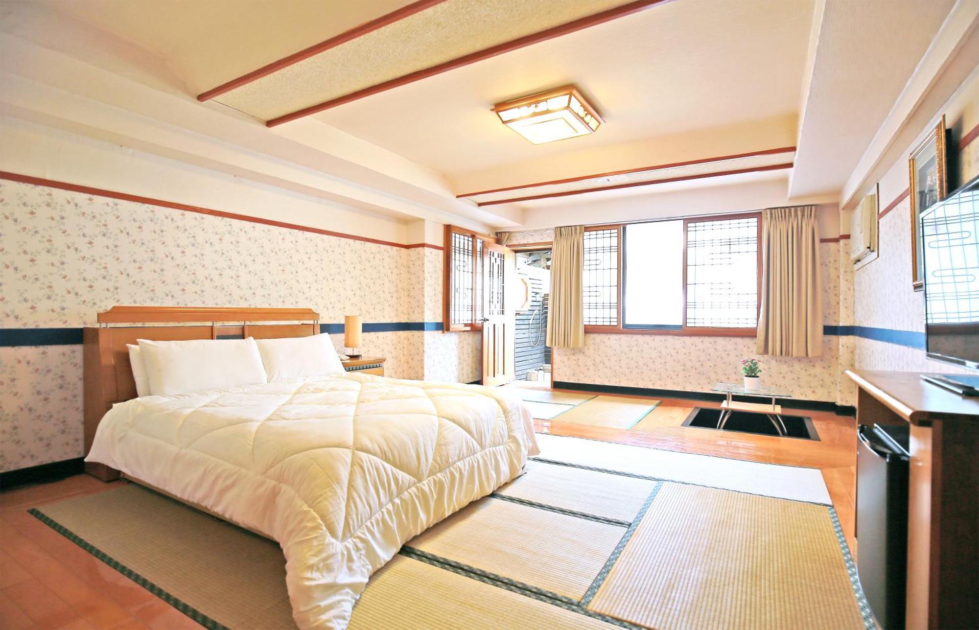 Phoenix Pavilion Hot Spring Hotel Taipei Bagian luar foto