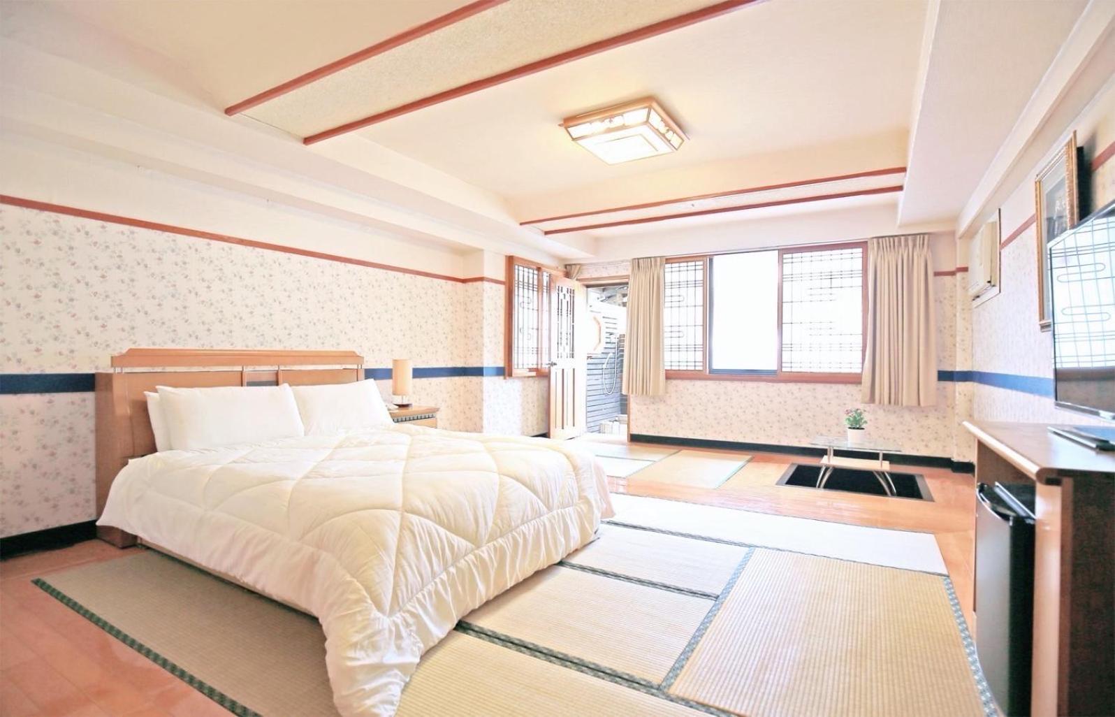 Phoenix Pavilion Hot Spring Hotel Taipei Bagian luar foto