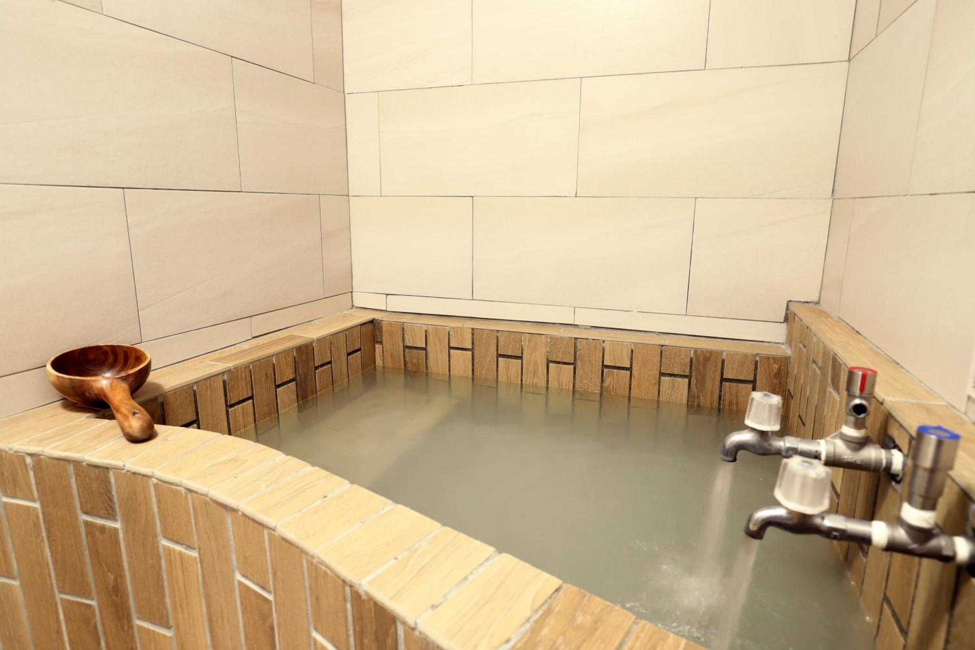 Phoenix Pavilion Hot Spring Hotel Taipei Bagian luar foto