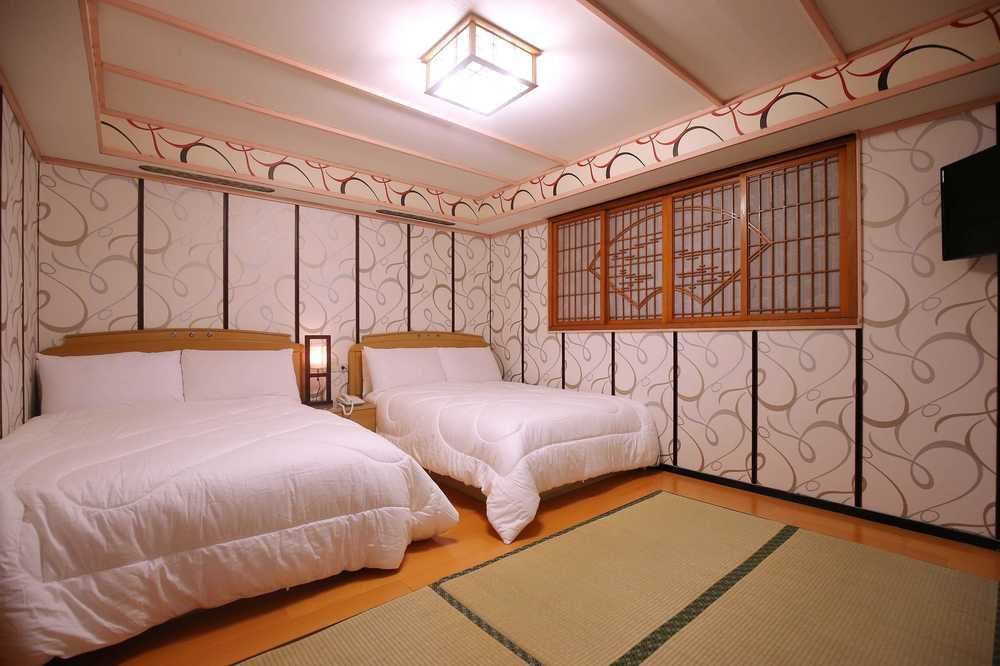 Phoenix Pavilion Hot Spring Hotel Taipei Bagian luar foto